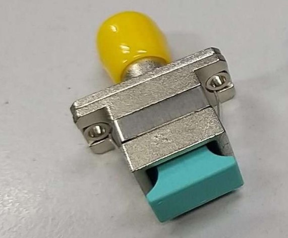 ODCPLSSCSTM3 - ODCPLSSCSTM3 SC-ST Simplex Multi mode OM3 Coupler /Adapter