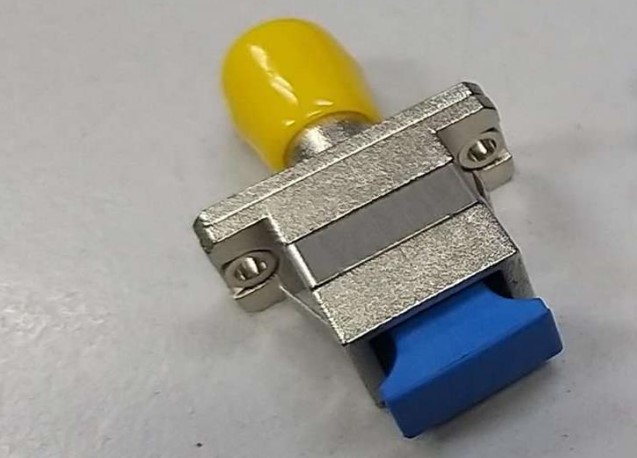 ODCPLSSCSTSM - ODCPLSSCSTSM SC-ST Simplex Single mode Coupler/Adapter